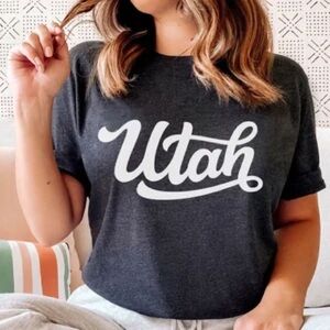 Where‎ I'm From UTAH Navy Cropped T-Shirt NWT Size Large
